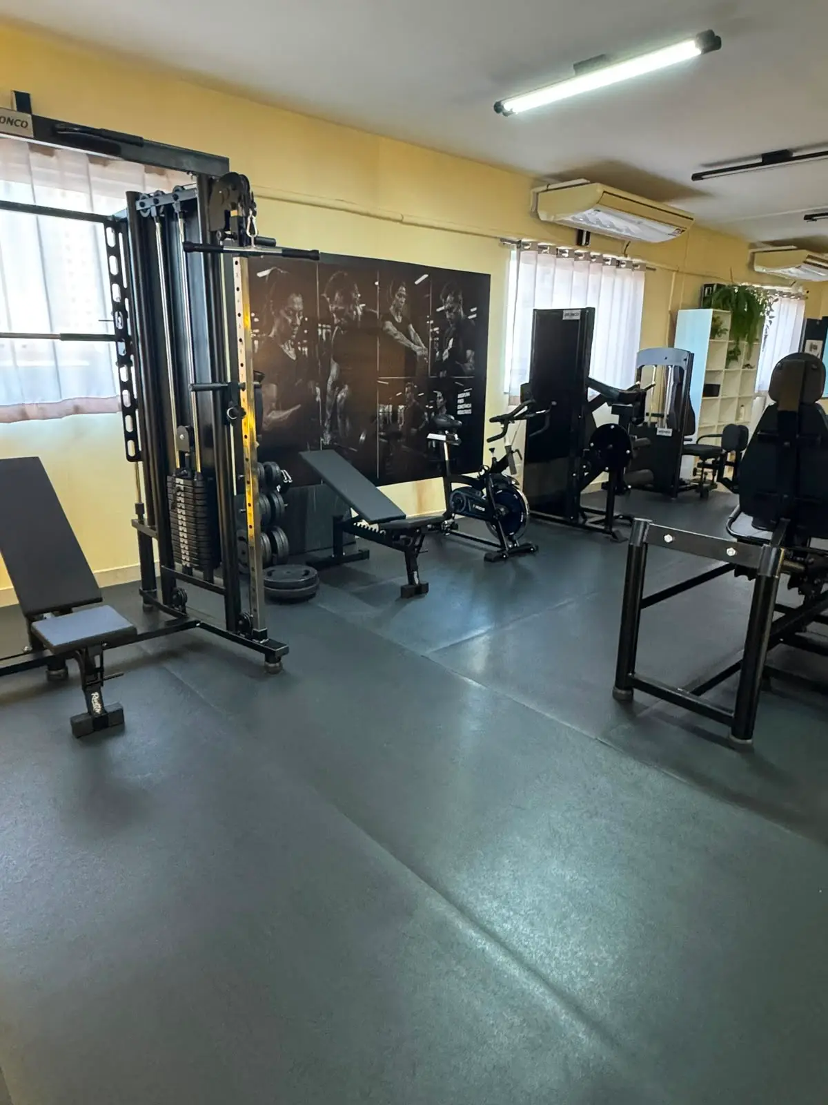 Musculação em Grupo Piracicaba — Studio 4 Estações