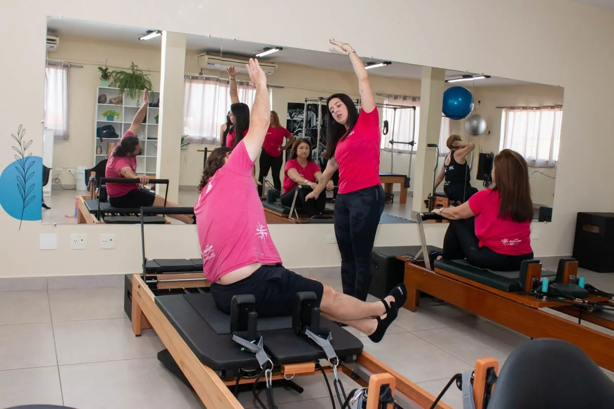 Pilates em Grupo Pequeno Piracicaba — Studio 4 Estações